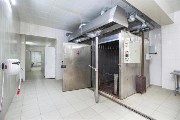 Фото №5: Коммерция 391 м² - Новотитаровская, 