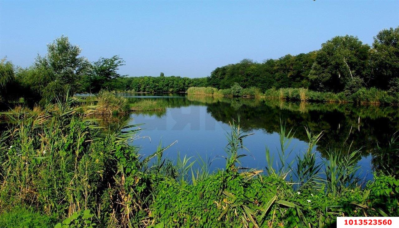 Фото №1: Земельный участок под ИЖС - Первореченское, Прикубанский внутригородской округ, Завод Измерительных Приборов, мкр. жилой комплекс Девелопмент Плаза, ул. Береговая, 32