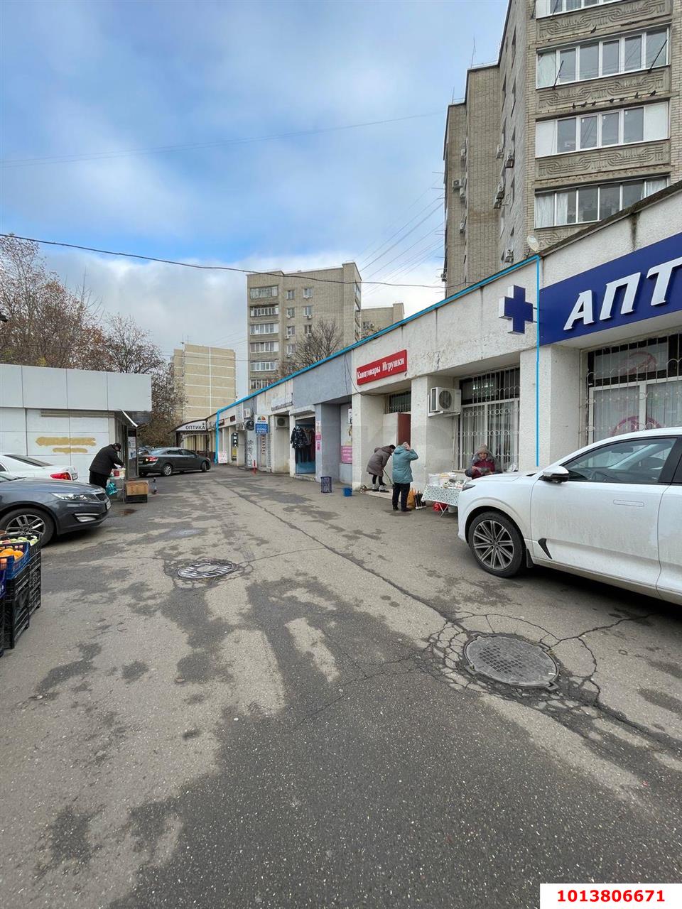 Фото №2: Торговое помещение 415 м² - Краснодар, Фестивальный, ул. имени Тургенева, 191