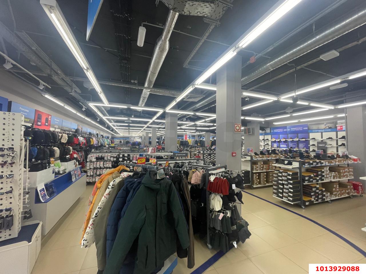 Фото №6: Торговое помещение 1035 м² - Белореченск, ул. Мира, 75