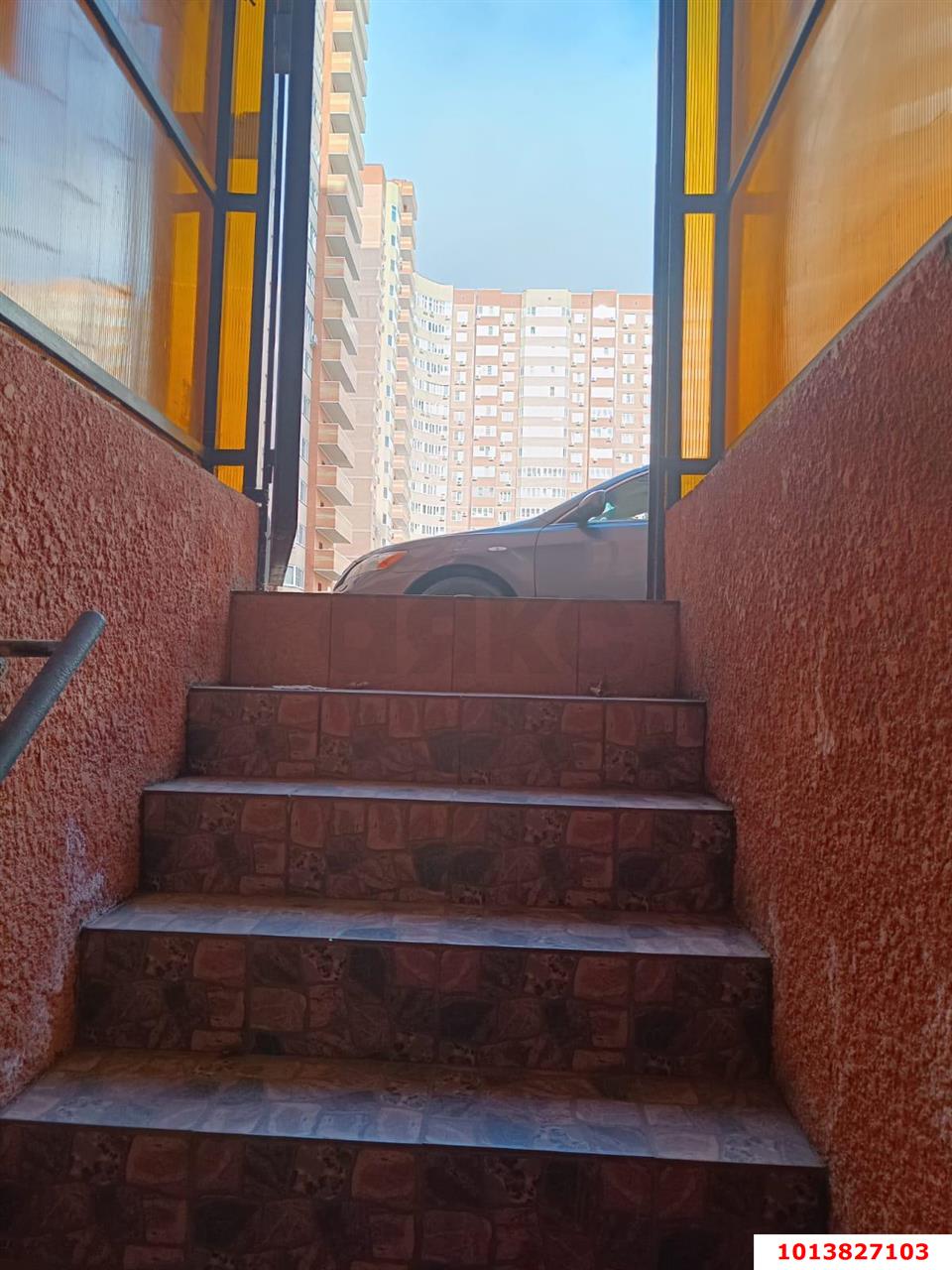 Фото №2: Офисное помещение 43 м² - Краснодар, жилой комплекс Керченский, ул. им. Героя Сарабеева В.И., 5к1
