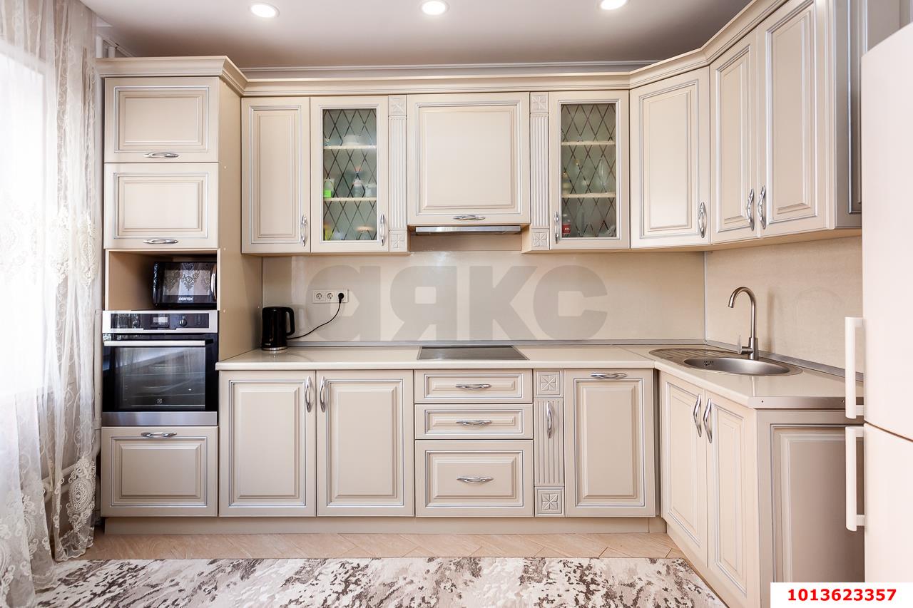 Фото №1: 3-комнатная квартира 99 м² - Краснодар, ЖК Димитрова, Центральный внутригородской округ, Дубинка, мкр. жилой комплекс Димитрова, ул. Димитрова, 3/1