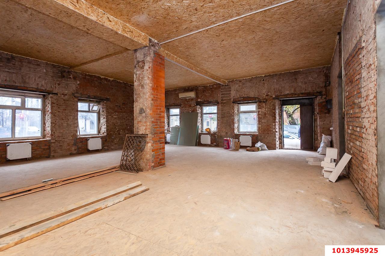Фото №6: Торговое помещение 120 м² - Краснодар, Центральный, ул. Красноармейская, 81