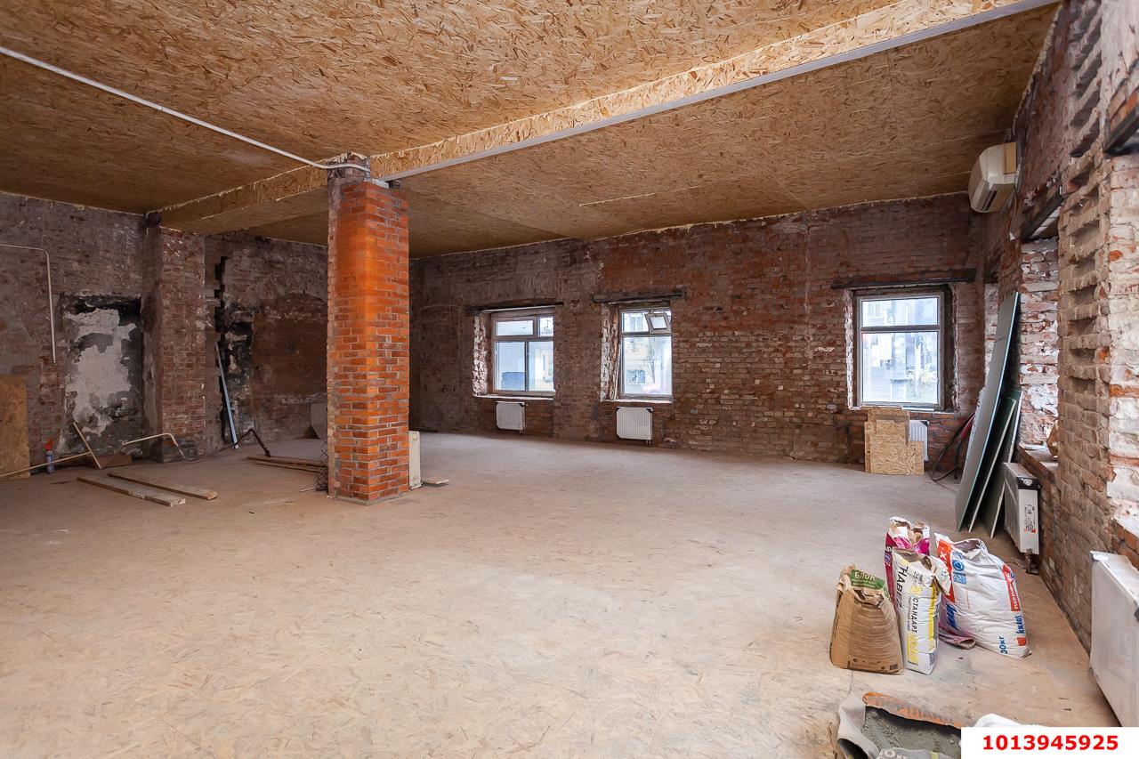 Фото №5: Торговое помещение 120 м² - Краснодар, Центральный, ул. Красноармейская, 81