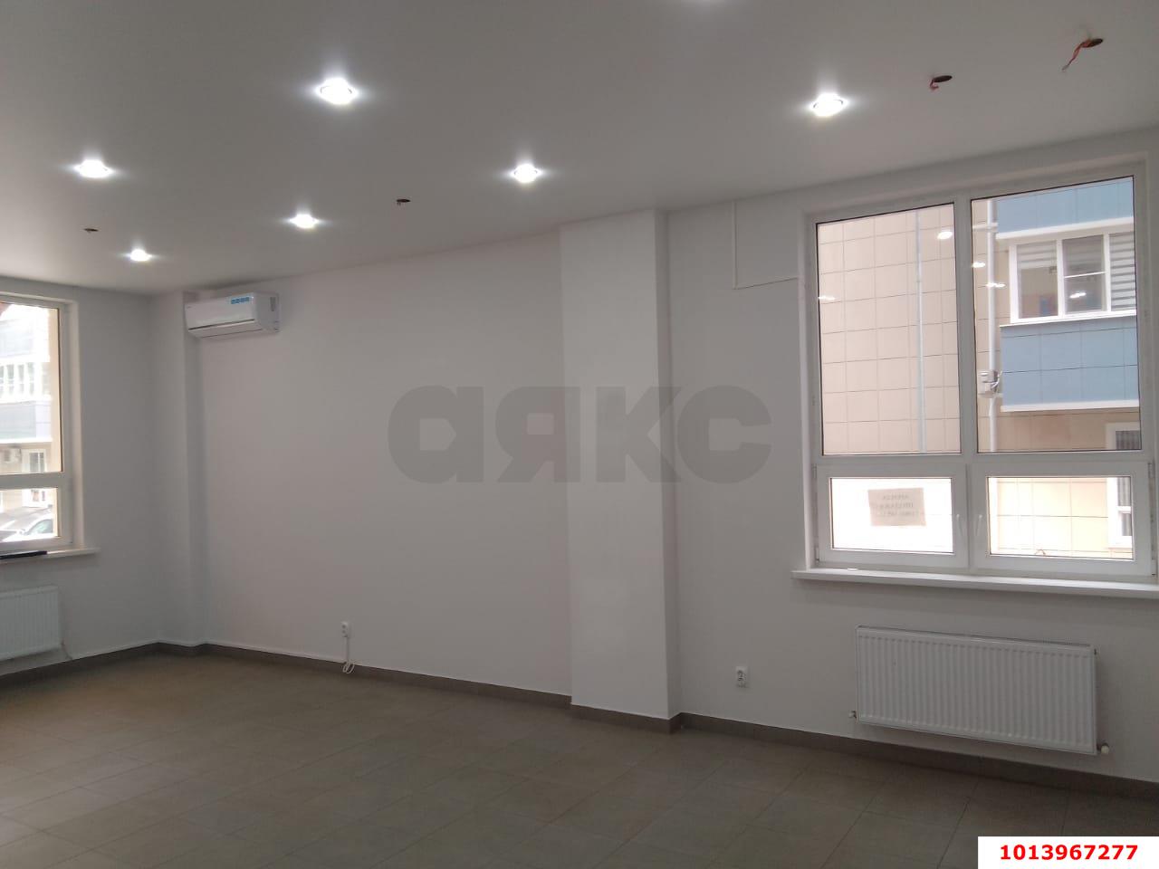 Фото №2: Коммерция 48 м² - Краснодар, ул. Адмирала Серебрякова, 3/1