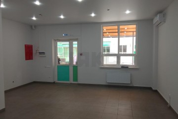 Фото №1: Торговое помещение 49 м² - Краснодар, мкр. жилой комплекс Дружный, ул. Адмирала Серебрякова, 3/1