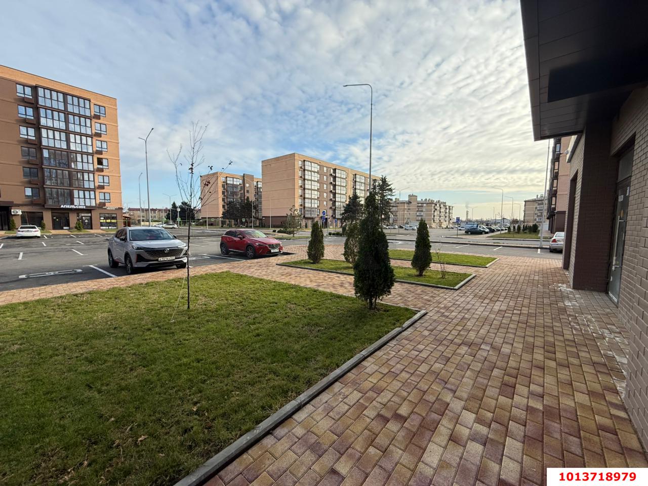 Фото №6: Торговое помещение 98 м² - Южный, жилой комплекс История-2, ул. Казачья, 6к2