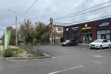 Фото №3: Торговое помещение 661 м² - Удобный, ул. Советская, 118