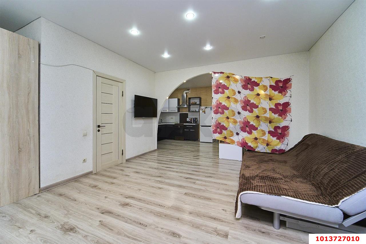 Фото №5: 2-комнатная квартира 68 м² - Краснодар, Центральный, ул. Коммунаров, 270