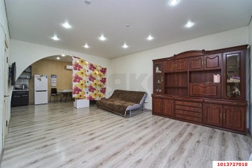 Фото №4: 2-комнатная квартира 68 м² - Краснодар, мкр. Центральный, ул. Коммунаров, 270