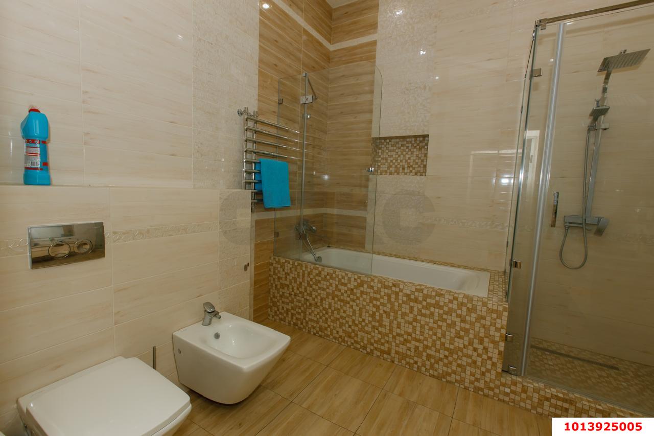 Фото №12: Дом 323 м² + 10 сот. - Лабинск, ул. Славянская, 40