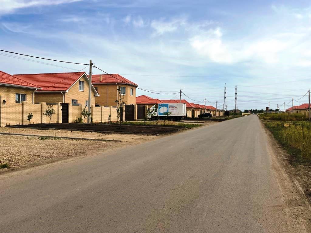 Фото №1: Дом 71 м² + 3.5 сот. - Южный, коттеджный  Южная столица, мкр. Олимпийский, пр-кт Олимпийский, 164