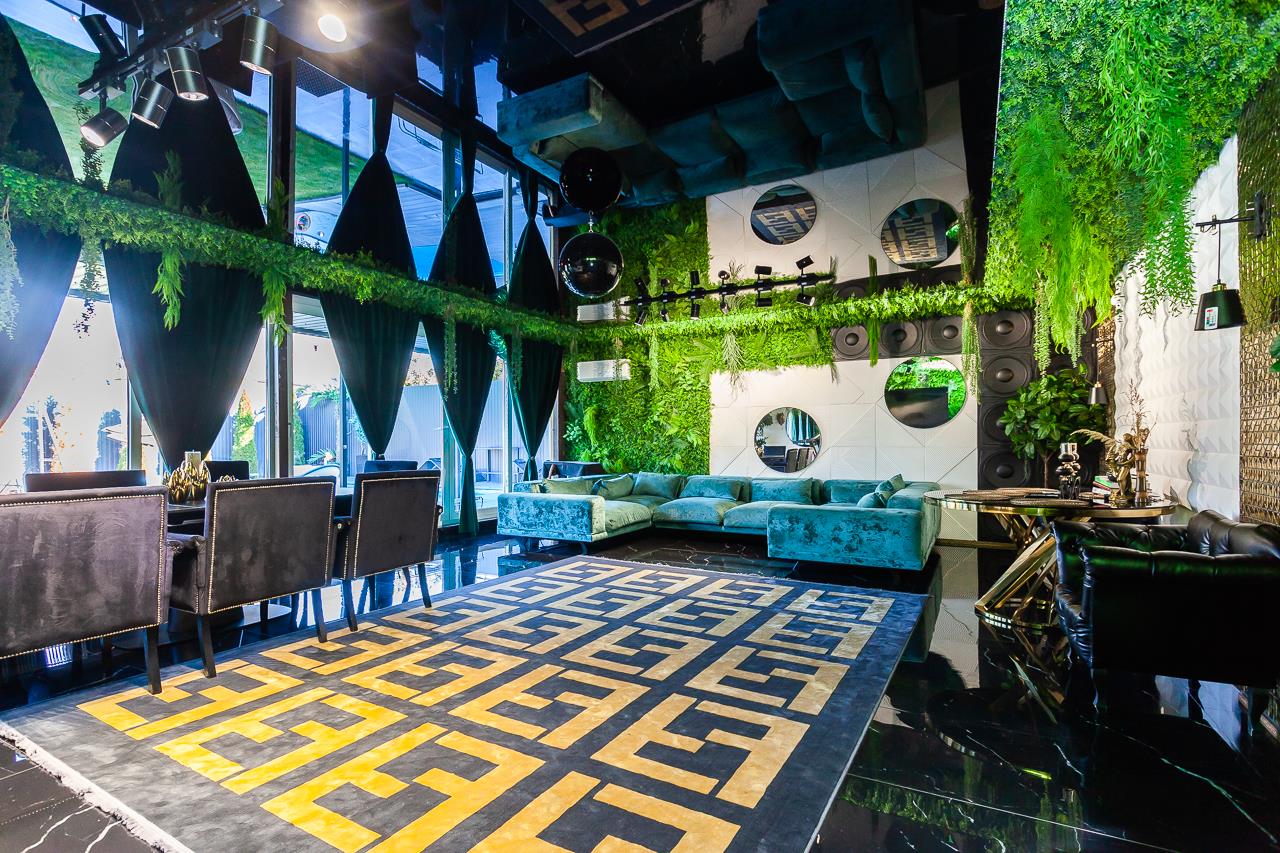 Фото №1: Дом 227 м² + 8 сот. - Индустриальный, ул. Бойкая, 24