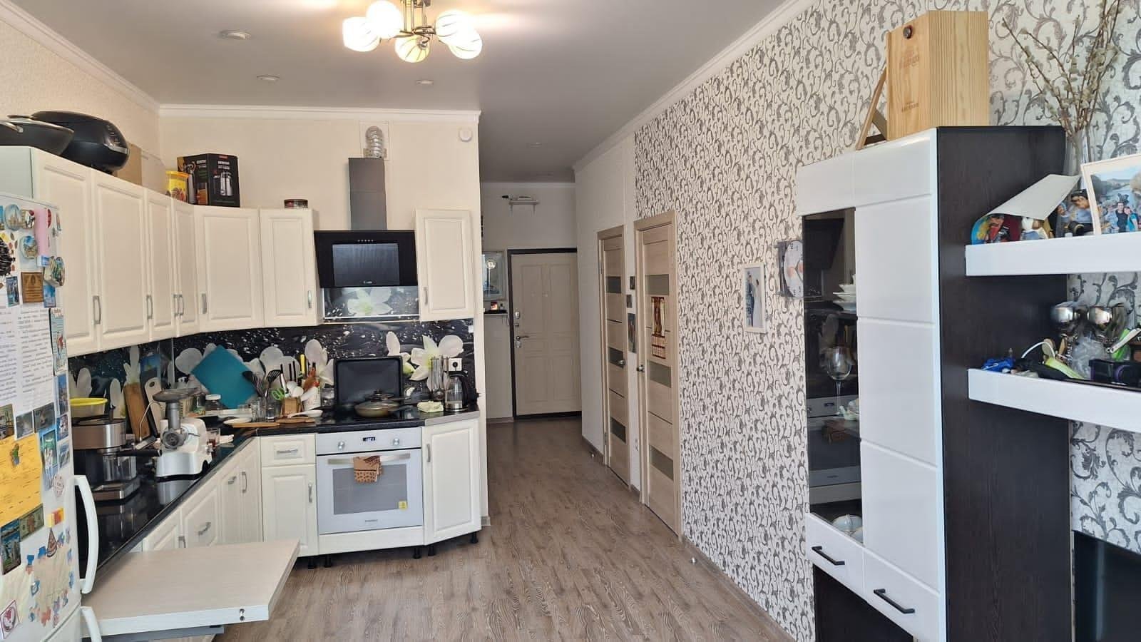 Фото №1: 2-комнатная квартира 47 м² - Краснодар, Центральный внутригородской округ, Дубинка, жилой комплекс Радонеж, мкр. Черёмушки, ул. Вишняковой, 1/23к2