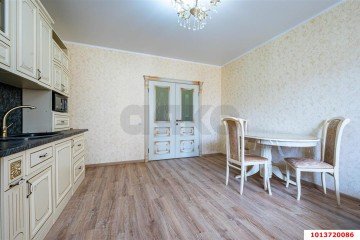 Фото №2: 2-комнатная квартира 90 м² - Краснодар, мкр. Центральный, ул. Будённого, 129