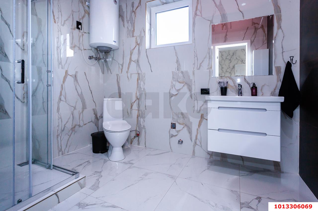 Фото №10: Дом 108 м² + 8 сот. - Октябрьский, мкр. Прикубанский внутригородской округ, ул. Губернаторская