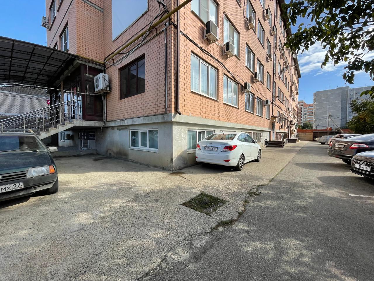 Фото №2: 1-комнатная квартира 44 м² - Краснодар, ул. 1 Мая, 278