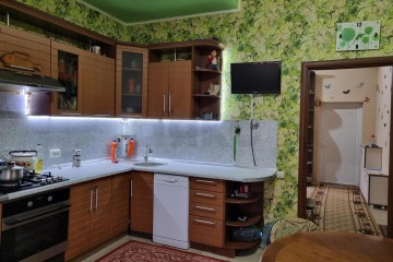 Фото №2: Дом 180 м² - Старокорсунская, мкр. Карасунский внутригородской округ, ул. Базарная, 48