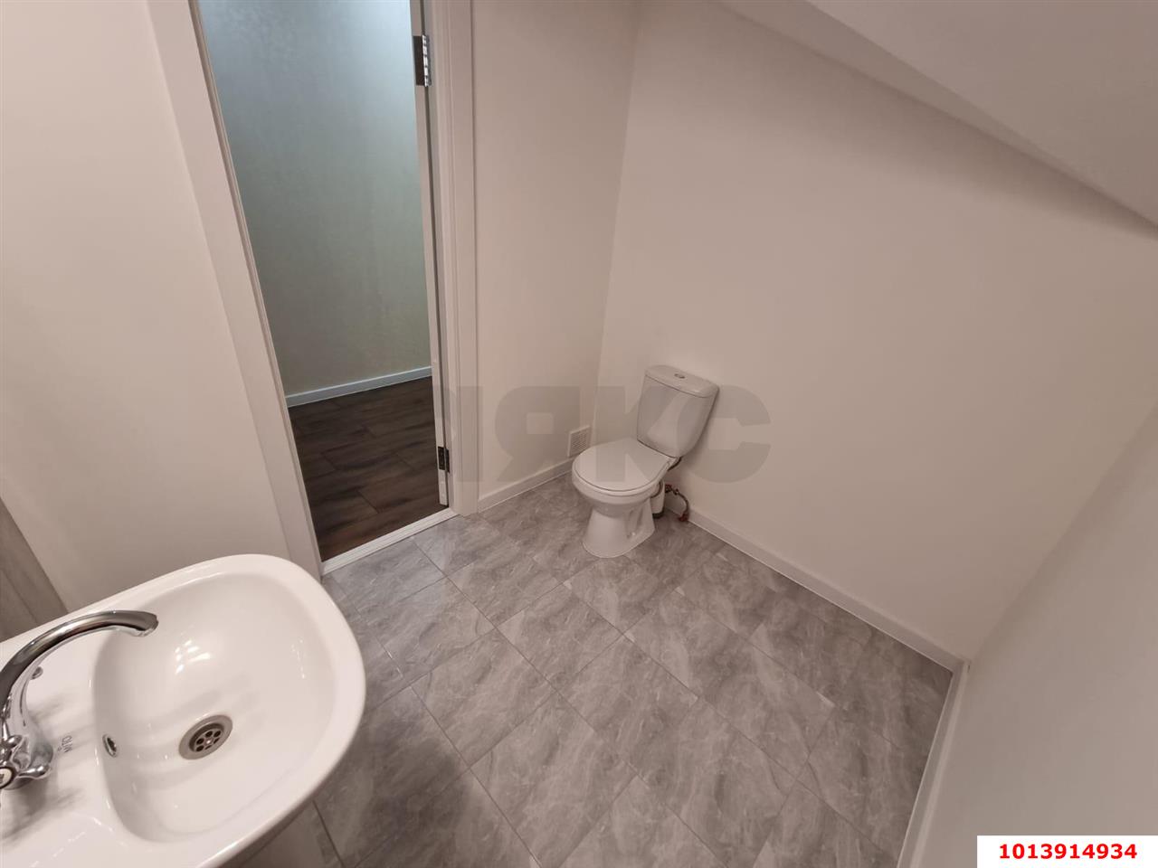 Фото №10: 3-комнатная квартира 105 м² - Краснодар, Прикубанский внутригородской округ, Завод Радиоизмерительных Приборов, мкр. Музыкальный, ул. имени Ф.И. Шаляпина, 31А