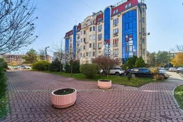 Фото №1: 3-комнатная квартира 122 м² - Краснодар, мкр. Фестивальный, ул. Яна Полуяна, 57