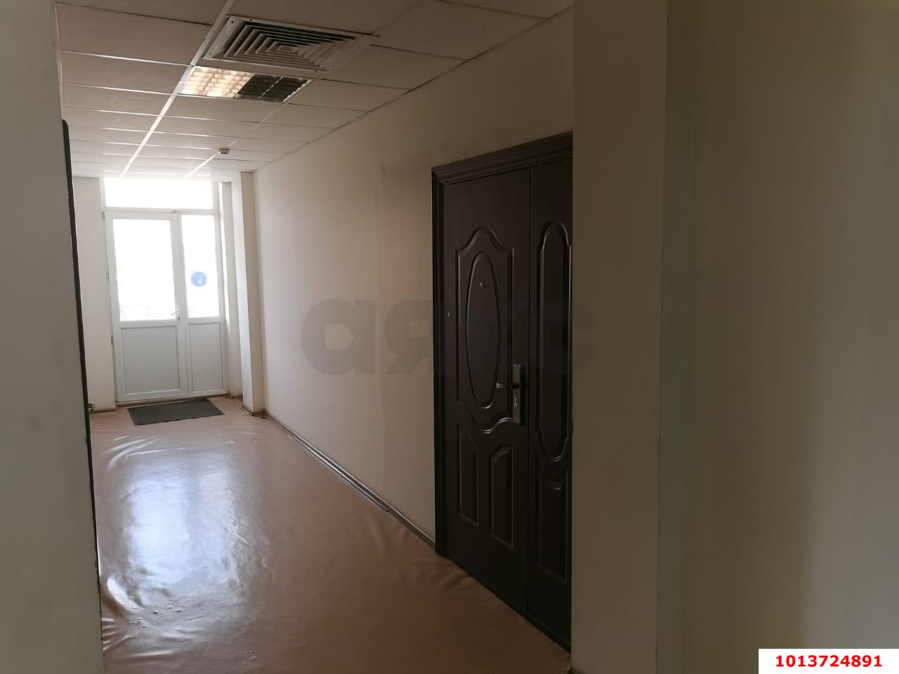 Фото №5: Офисное помещение 41 м² - Краснодар, Центральный внутригородской округ, ул. имени П.М. Гаврилова, 117