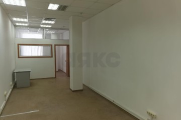 Фото №3: Офисное помещение 41 м² - Краснодар, мкр. Центральный внутригородской округ, ул. имени П.М. Гаврилова, 117