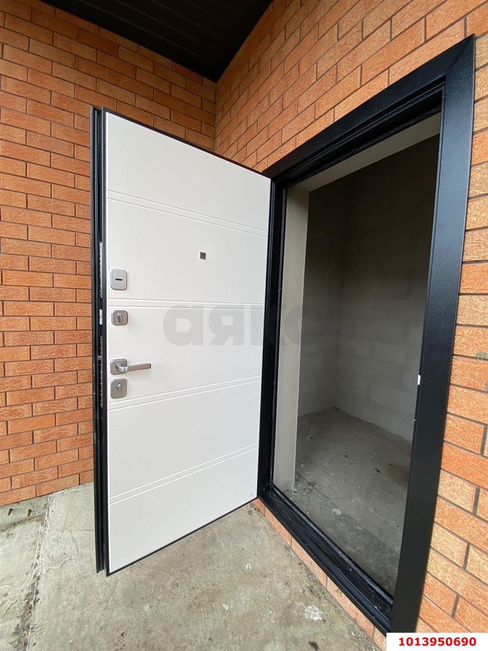 Фото №1: Дом 85 м² + 5.5 сот. - Нововеличковская, Прикубанский внутригородской округ, Прикубанский внутригородской округ, ст Голубая Нива, ул. Красная, 108