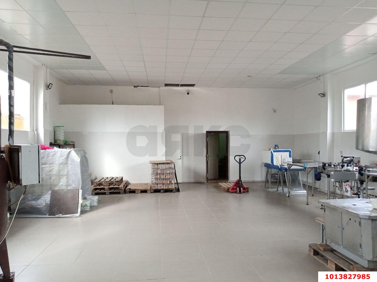 Фото №6: Производственное помещение <span class="whitespace-nowrap">360 м²</span>, <span class="whitespace-nowrap">1/2 эт.</span> - Афипский, ул. Смоленское шоссе