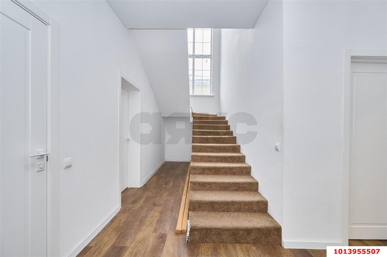 Фото №11: Дом 220 м² + 6.15 сот. - Ленина, ул. имени Маршала Жукова, 50