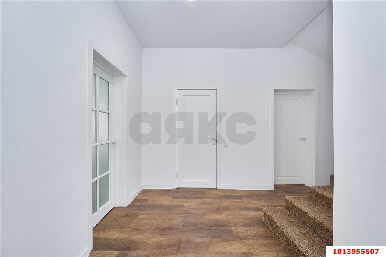 Фото №13: Дом 220 м² + 6.15 сот. - Ленина, ул. имени Маршала Жукова, 50