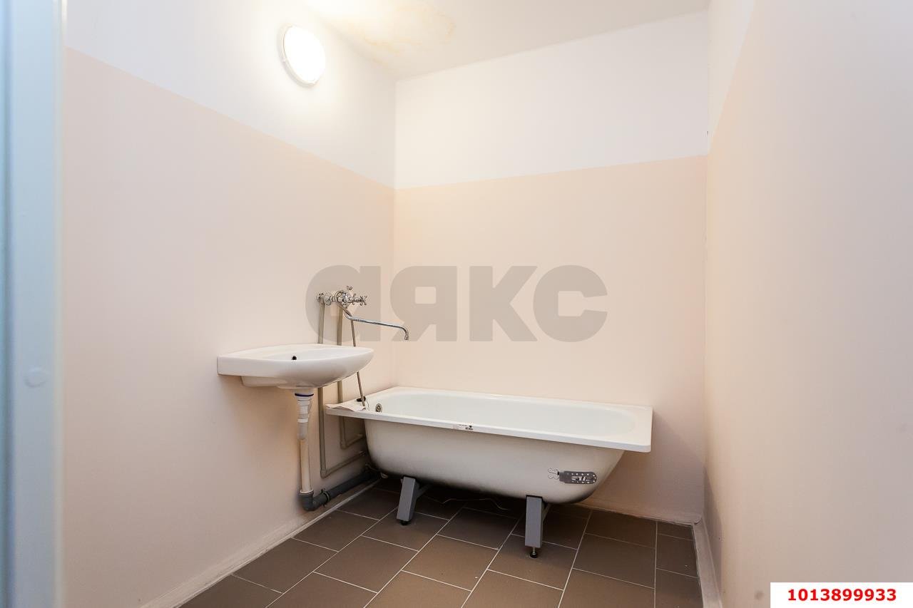 Фото №6: 2-комнатная квартира 69 м² - Краснодар, Восточно-Кругликовский, ул. Генерала Трошева, 33