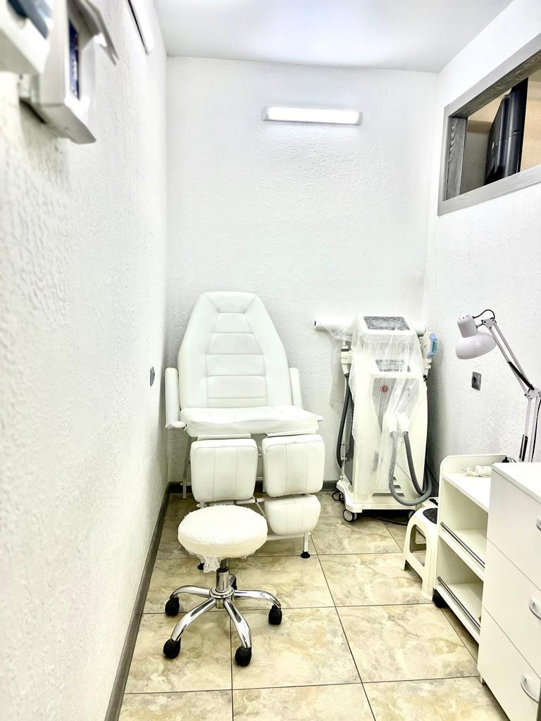 Фото №11: Коммерция 45 м² - Краснодар, Прикубанский внутригородской округ, имени Петра Метальникова, мкр. ЖК Любимый Дом, ул. Московская, 133к2