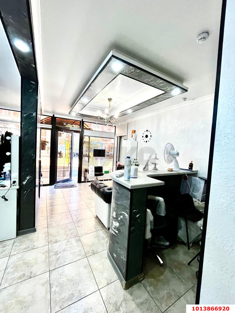 Фото №7: Торговое помещение 45 м² - Краснодар, жилой комплекс Любимый Дом, ул. Московская, 133к2