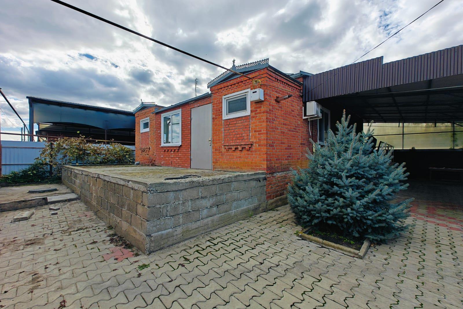 Фото №18: Дом 120 м² + 12 сот. - Понежукай, Прикубанский внутригородской округ, Прикубанский внутригородской округ, Завод Радиоизмерительных Приборов, жилой комплекс Времена Года 3, мкр. имени Петра Метальникова, ул. Майкопская, 9