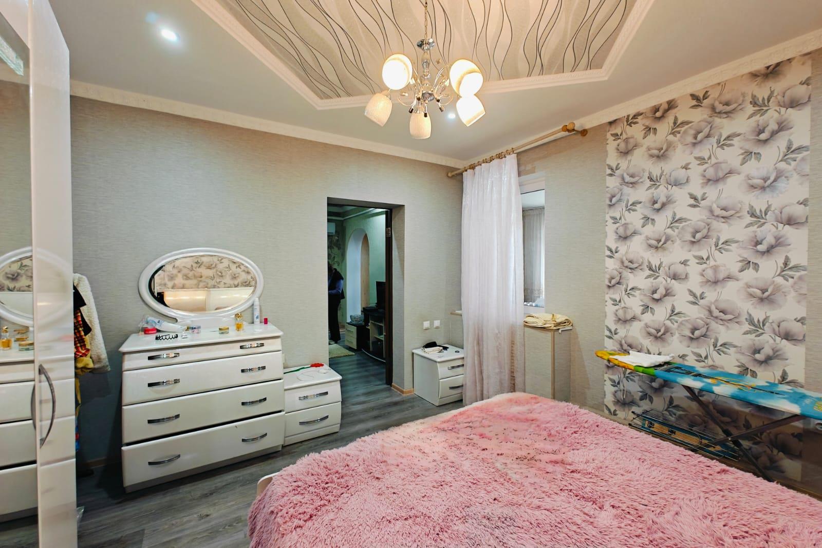 Фото №6: Дом 120 м² + 12 сот. - Понежукай, Прикубанский внутригородской округ, Прикубанский внутригородской округ, Завод Радиоизмерительных Приборов, жилой комплекс Времена Года 3, мкр. имени Петра Метальникова, ул. Майкопская, 9