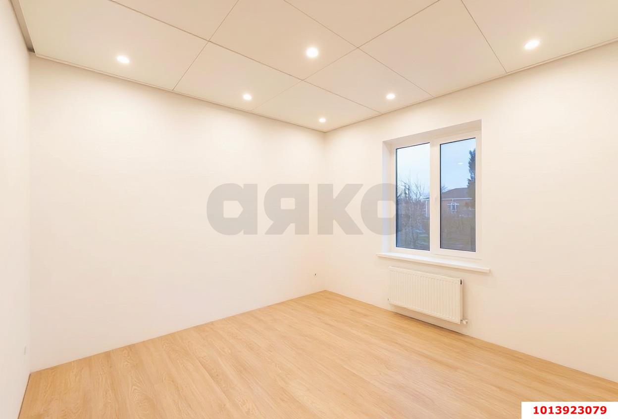 Фото №5: Дом <span class="whitespace-nowrap">77 м²</span> <span class="whitespace-nowrap">+ 7 сот.</span>, <span class="whitespace-nowrap">1 эт.</span> - Ивановская, ул. Красная, 42