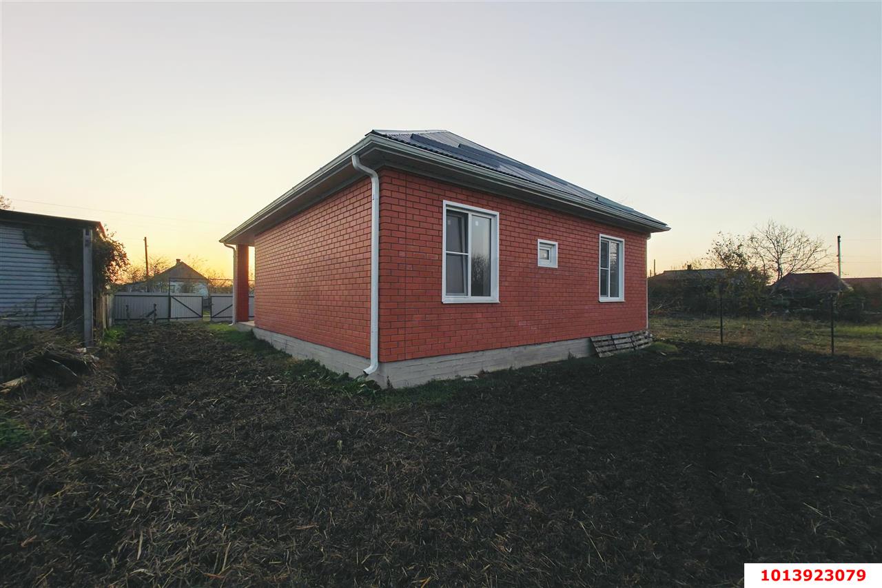 Фото №4: Дом 90 м² + 7 сот. - Ивановская, ул. Красная, 42