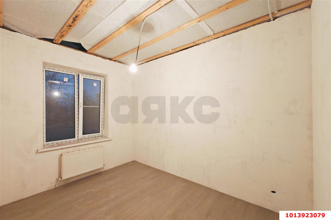 Фото №6: Дом 90 м² + 7 сот. - Ивановская, Прикубанский внутригородской округ, мкр. Московский, ул. Красная, 42