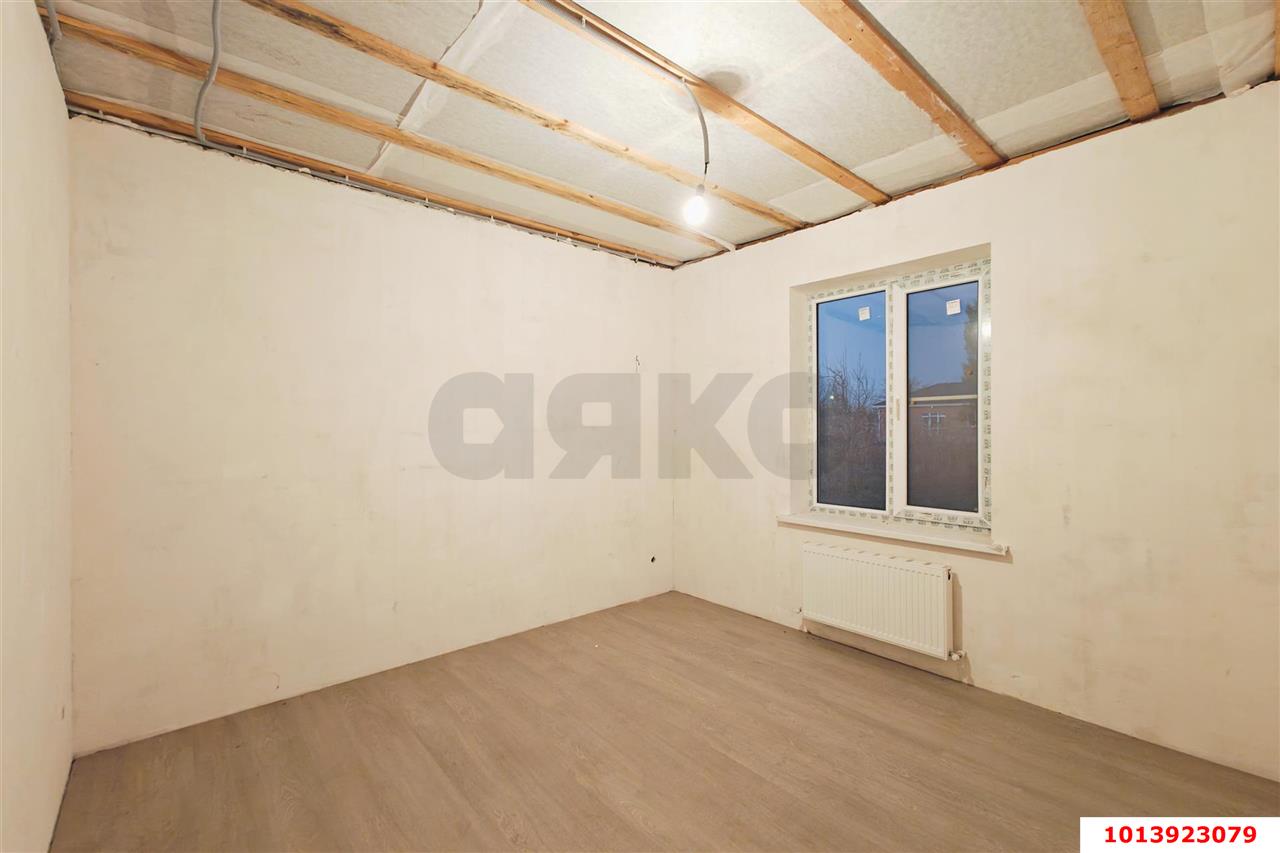 Фото №13: Дом 90 м² + 7 сот. - Ивановская, Прикубанский внутригородской округ, мкр. Московский, ул. Красная, 42