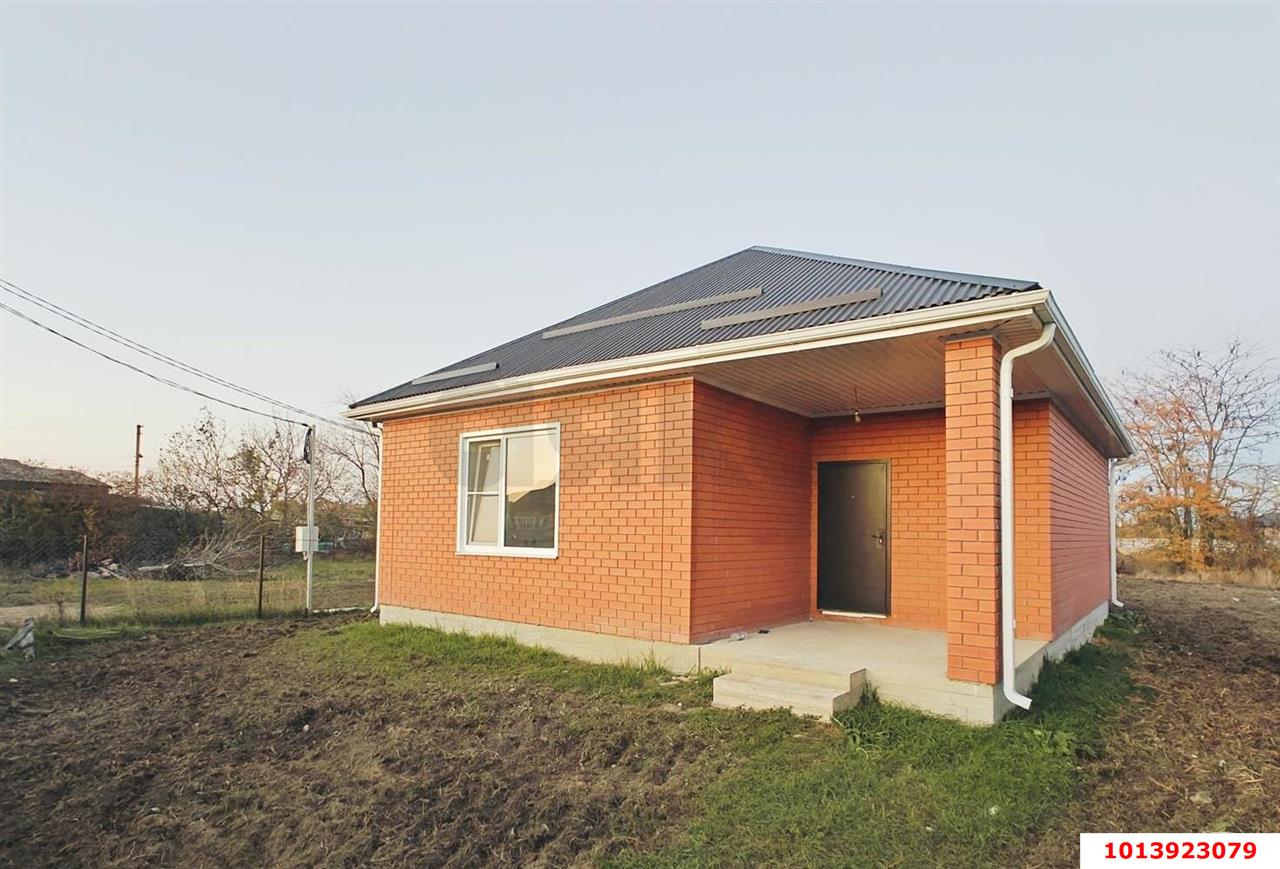 Фото №1: Дом 90 м² + 7 сот. - Ивановская, Прикубанский внутригородской округ, мкр. Московский, ул. Красная, 42