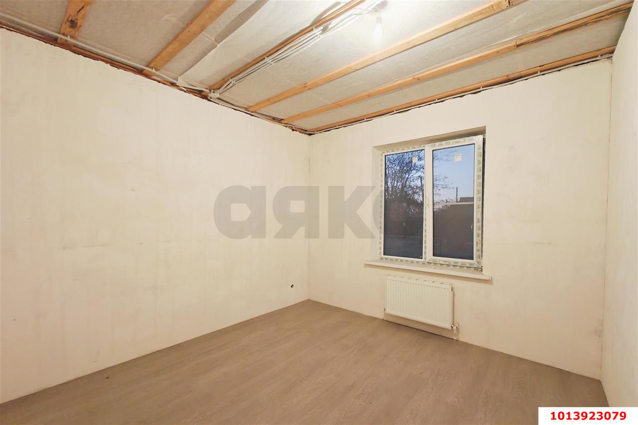 Фото №11: Дом 90 м² + 7 сот. - Ивановская, Прикубанский внутригородской округ, мкр. Московский, ул. Красная, 42