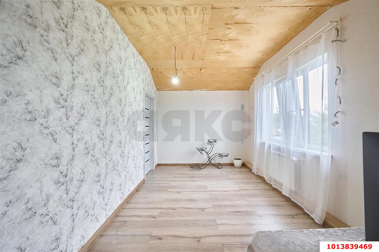 Фото №8: Дом 152 м² + 4 сот. - СНТ Лотос, мкр. Карасунский внутригородской округ, ул. Вишнёвая, 7