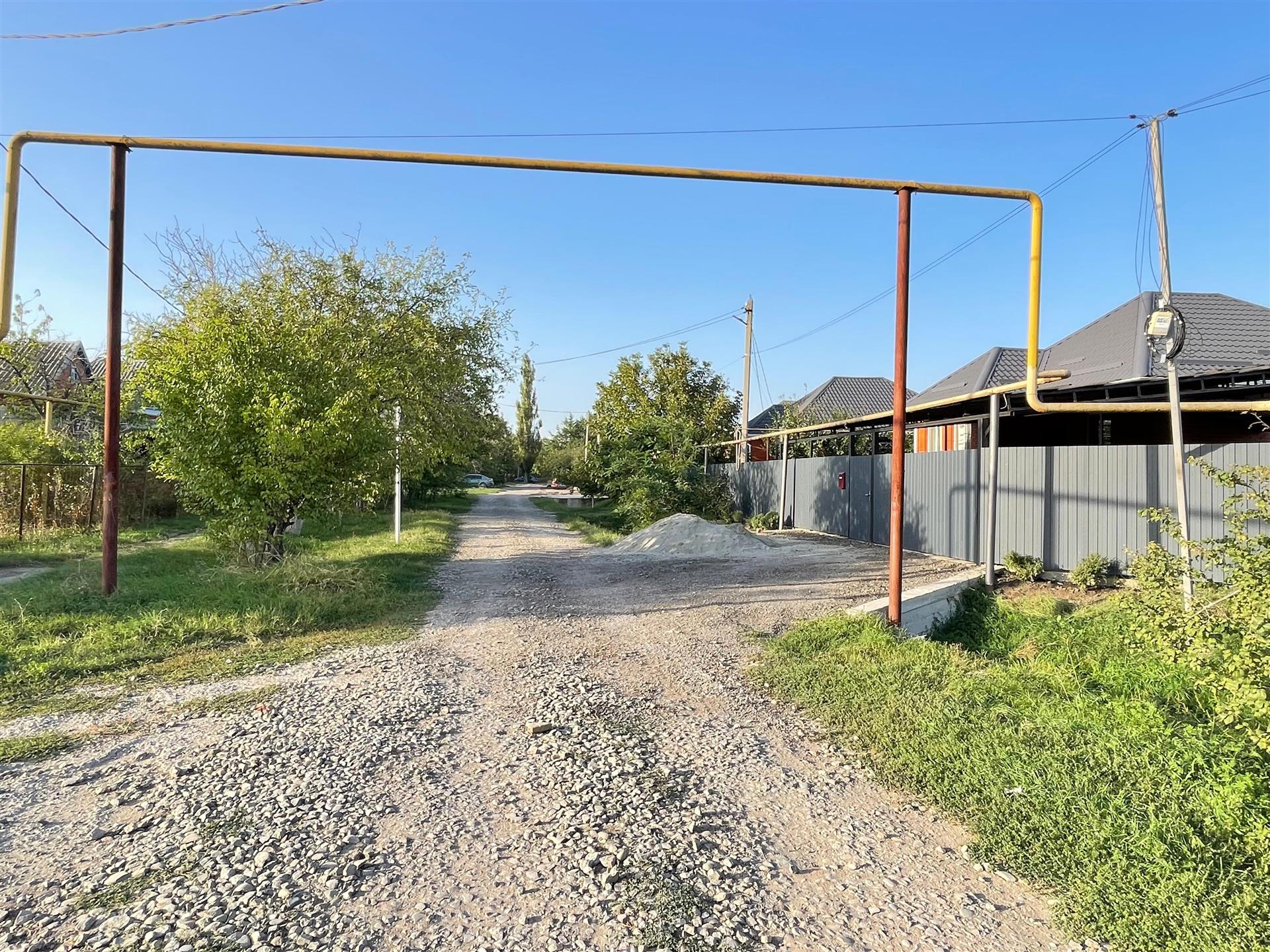 Фото №3: Коммерция 11 м² - Новомышастовская, Карасунский внутригородской округ, мкр. Комсомольский, ул. Украинская, 19