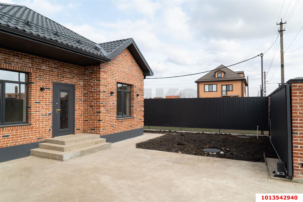 Фото №1: Дом 85 м² + 6 сот. - Краснодар, Прикубанский внутригородской округ, мкр. СНТ КСТ-2, ул. Клубничная, 270