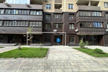 Фото №1: Торговое помещение 55 м² - Краснодар, мкр. жилой комплекс Ракурс, ул. имени Героя Ростовского, 8к6