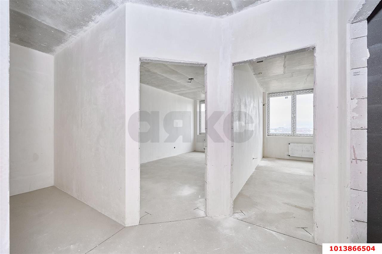 Фото №10: 1-комнатная квартира <span class="whitespace-nowrap">40 м²</span>, <span class="whitespace-nowrap">5/24 эт.</span> - Краснодар, Центральный внутригородской округ, мкр. Черёмушки, ул. Обрывная, 132/1к19