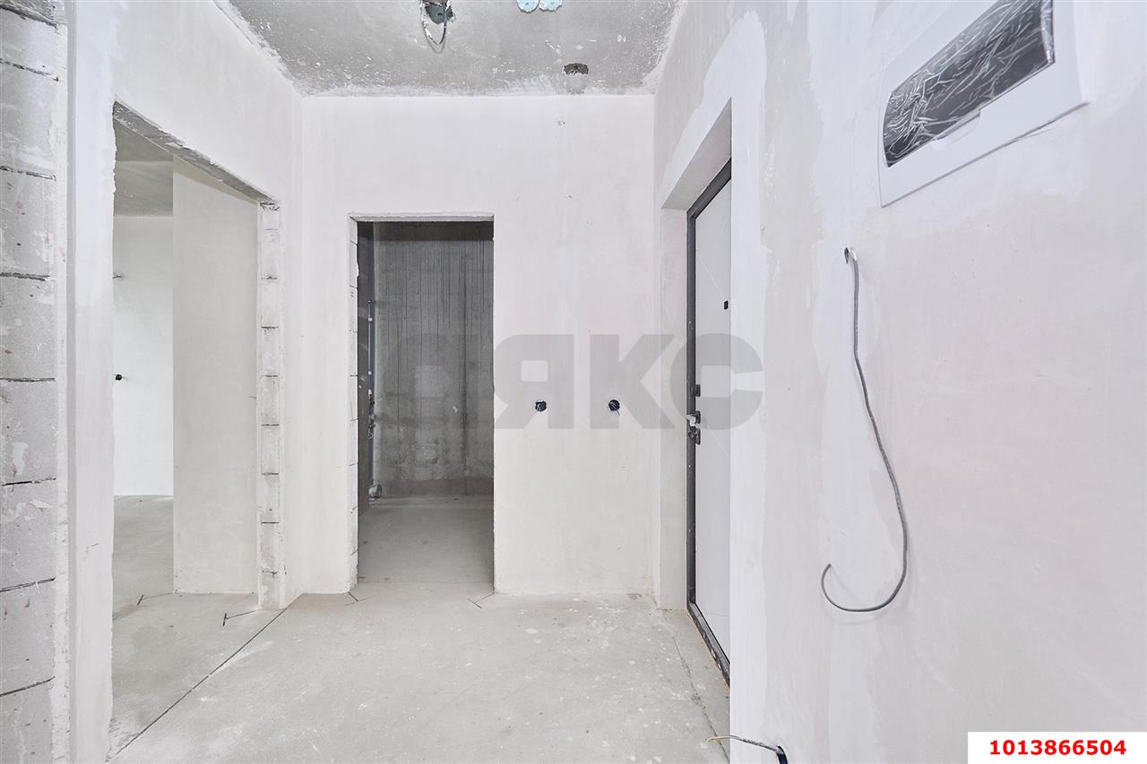 Фото №8: 1-комнатная квартира <span class="whitespace-nowrap">40 м²</span>, <span class="whitespace-nowrap">5/24 эт.</span> - Краснодар, Центральный внутригородской округ, мкр. Черёмушки, ул. Обрывная, 132/1к19