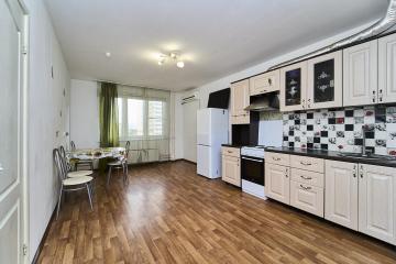 Фото №1: 3-комнатная квартира 75 м² - Краснодар, мкр. Восточно-Кругликовский, ул. Генерала Трошева, 35