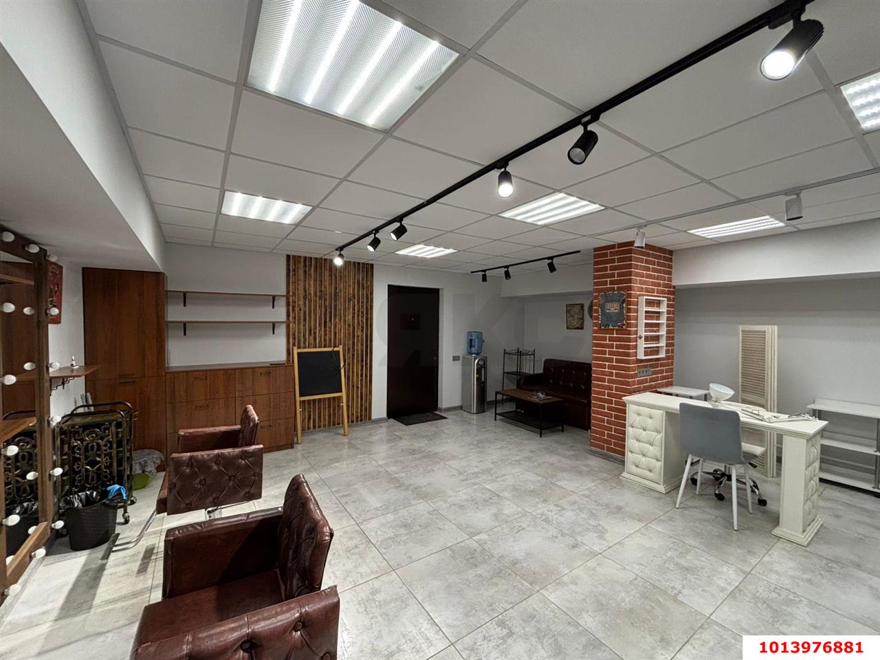 Фото №6: Коммерция 37 м² - Краснодар, Прикубанский внутригородской округ, мкр. Восточно-Кругликовский, ул. Героев-Разведчиков, 23