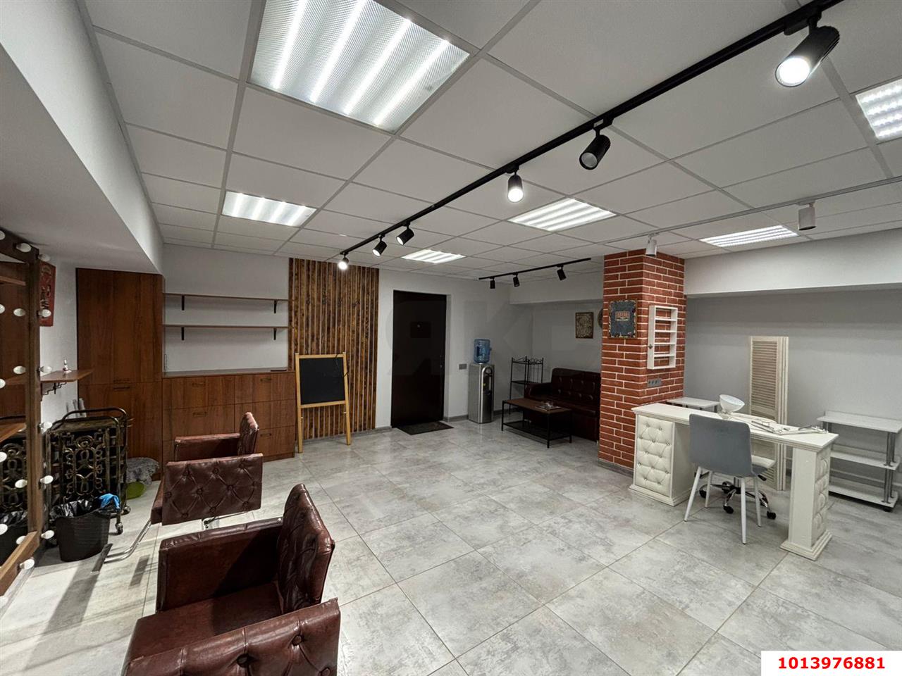 Фото №3: Коммерция 37 м² - Краснодар, Прикубанский внутригородской округ, мкр. Восточно-Кругликовский, ул. Героев-Разведчиков, 23